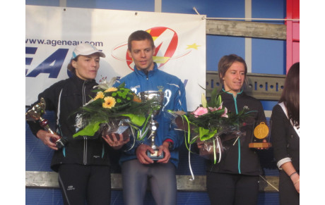 Victoire de Jean-Chales Vincent aux &quot;Foulées du1er mai à Teillé (44)&quot;et Florian Abelard (en junior)  au  10 km de Montreuil Juigné 