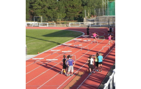 REPRISE DES ENTRAINEMENTS D'ATHLETISME AU STADE